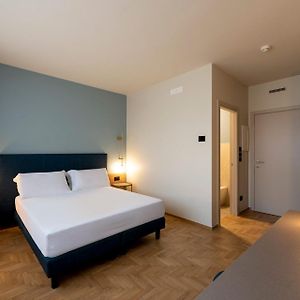Cristal Palace Hotel